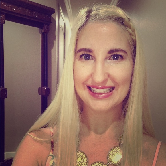 Meet your Posher, Shannon - Picture 1 of 1